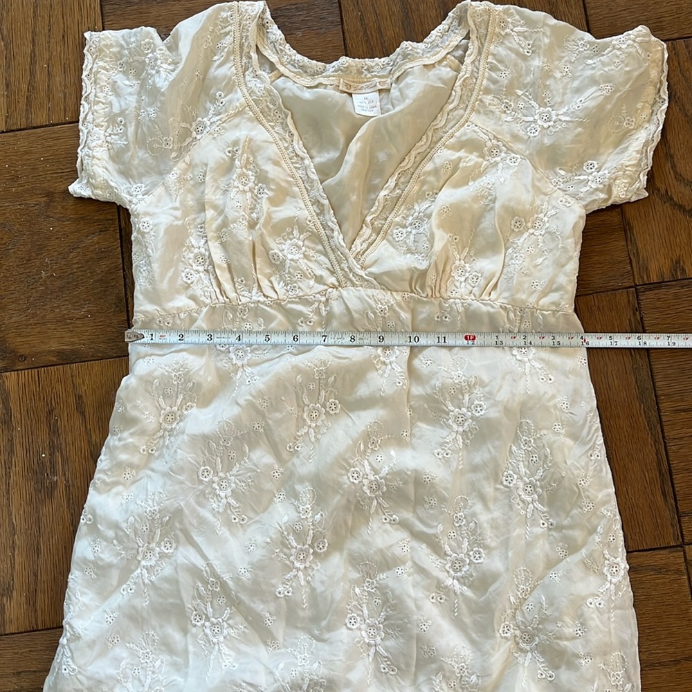 Silk medium length dress - Picture 2 of 2